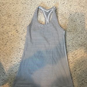 striped lululemon tank size 2